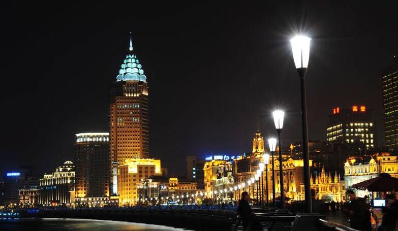 安排不銹鋼壓力表秋季維護(hù)計(jì)劃的幾個(gè)原因